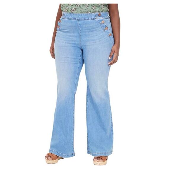 Lane Bryant Pull-On Fit High-Rise Sailor Flare Jean Size 14 - Picture 1 of 11